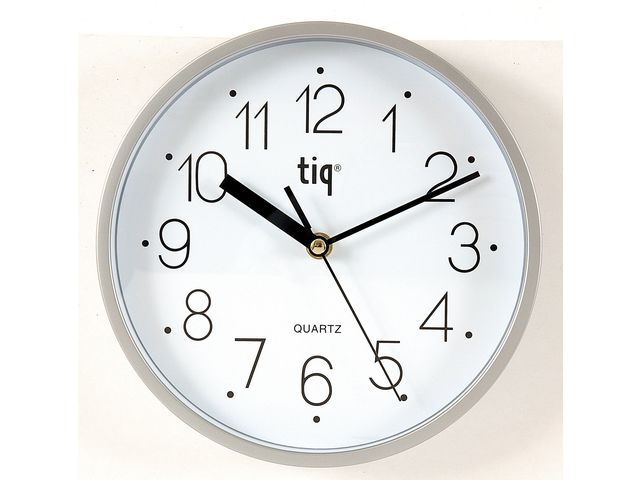 Väggur TIQ Ø22,5cm silver - Primmeshiper